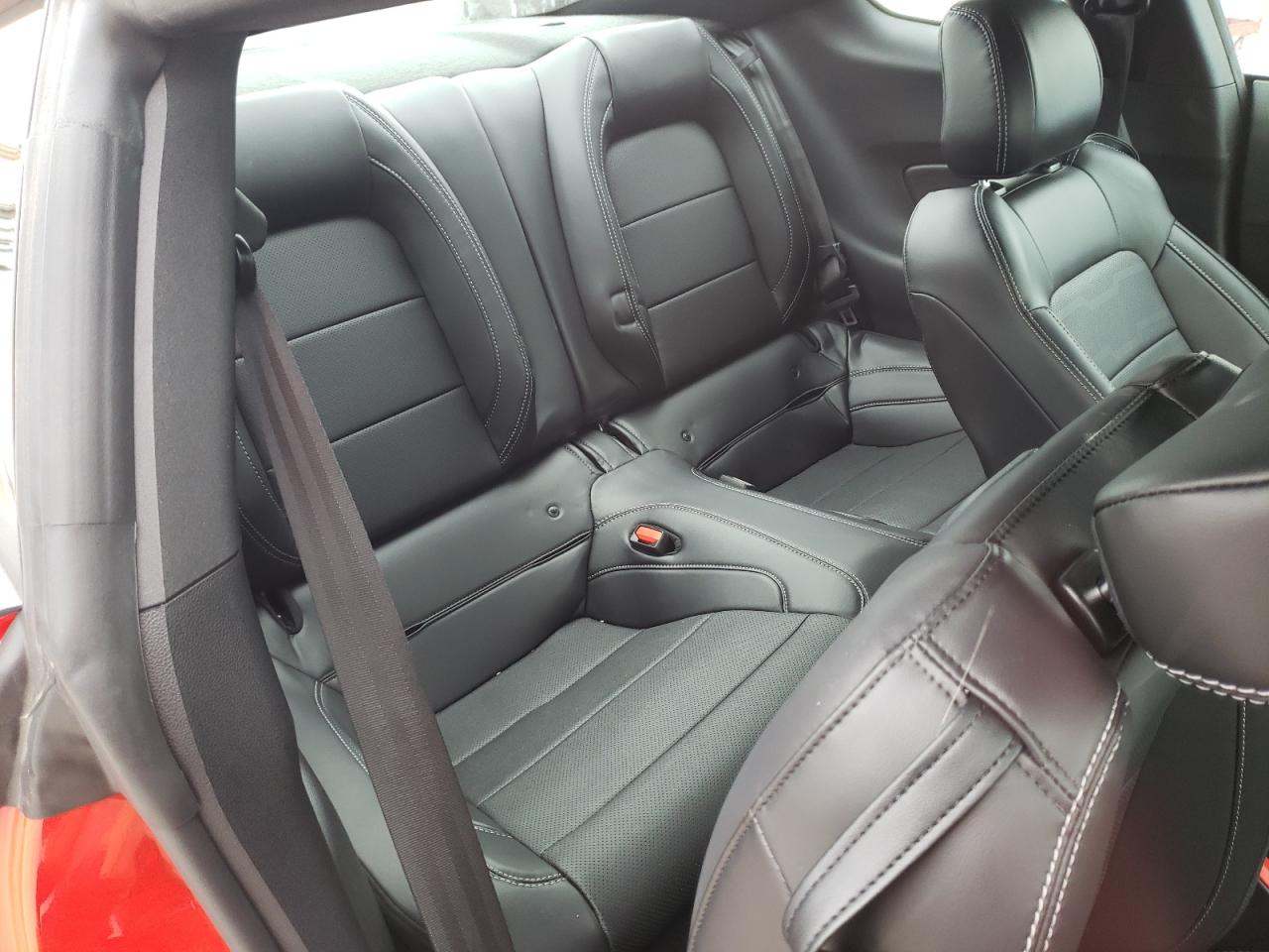 Photo 6 from auction – 2021 FORD MUSTANG with VIN 1FA6P8TH9M5138317