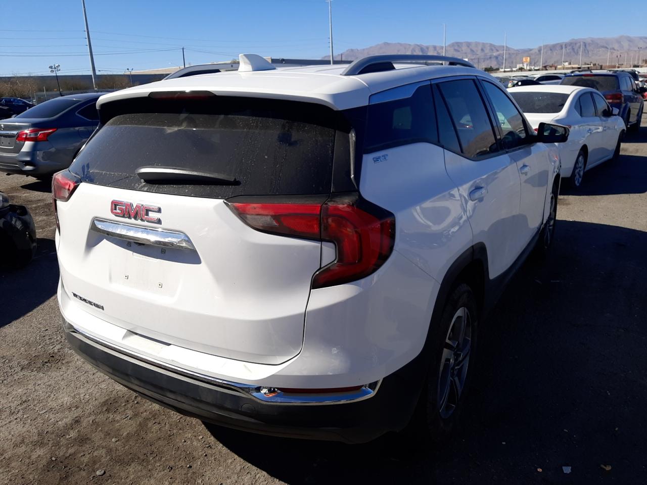 Photo 4 from auction – 2020 GMC TERRAIN SL with VIN 3GKALPEV4LL242097