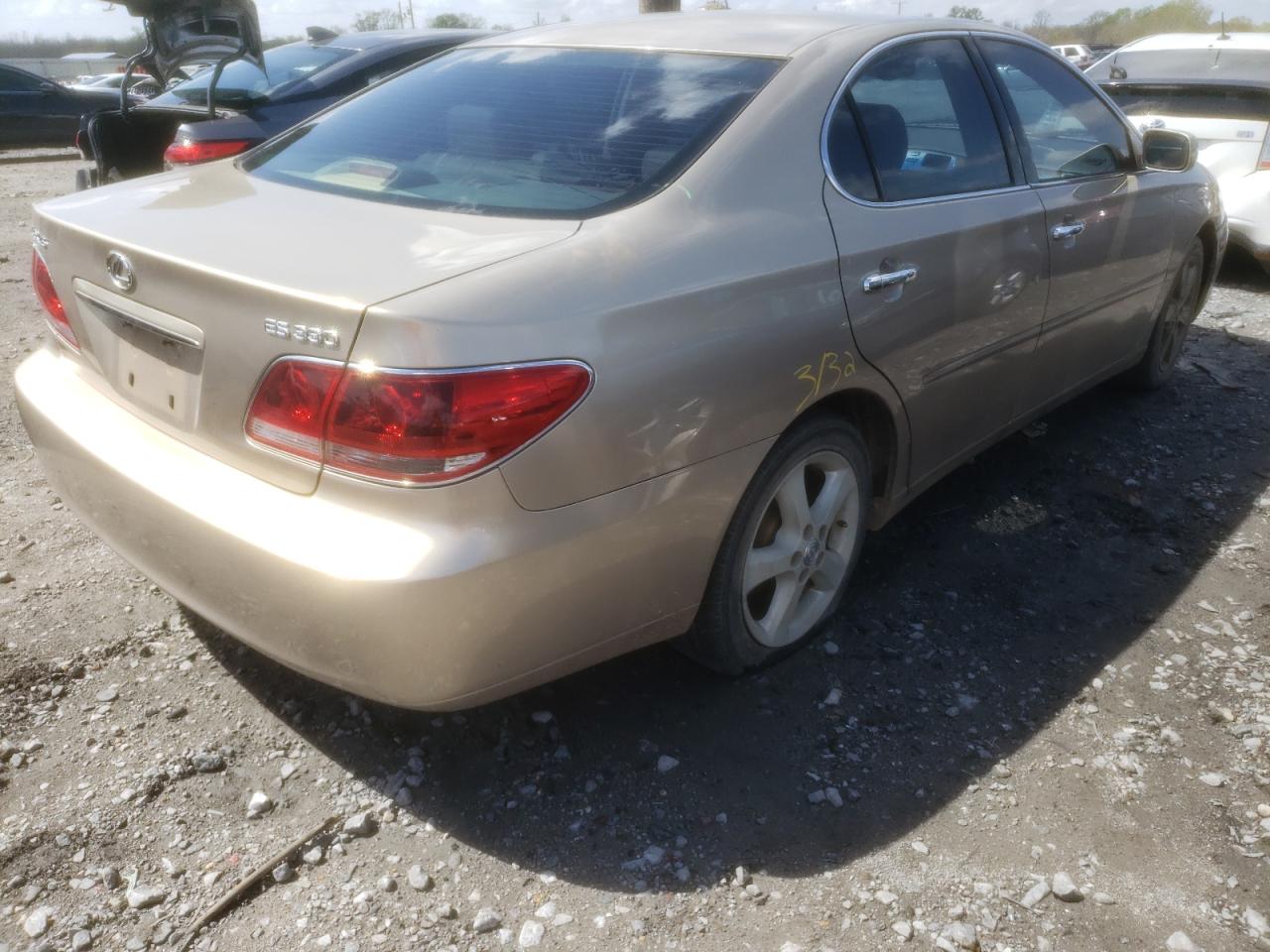 Photo 4 from auction – 2005 LEXUS ES 330 with VIN JTHBA30G355107704