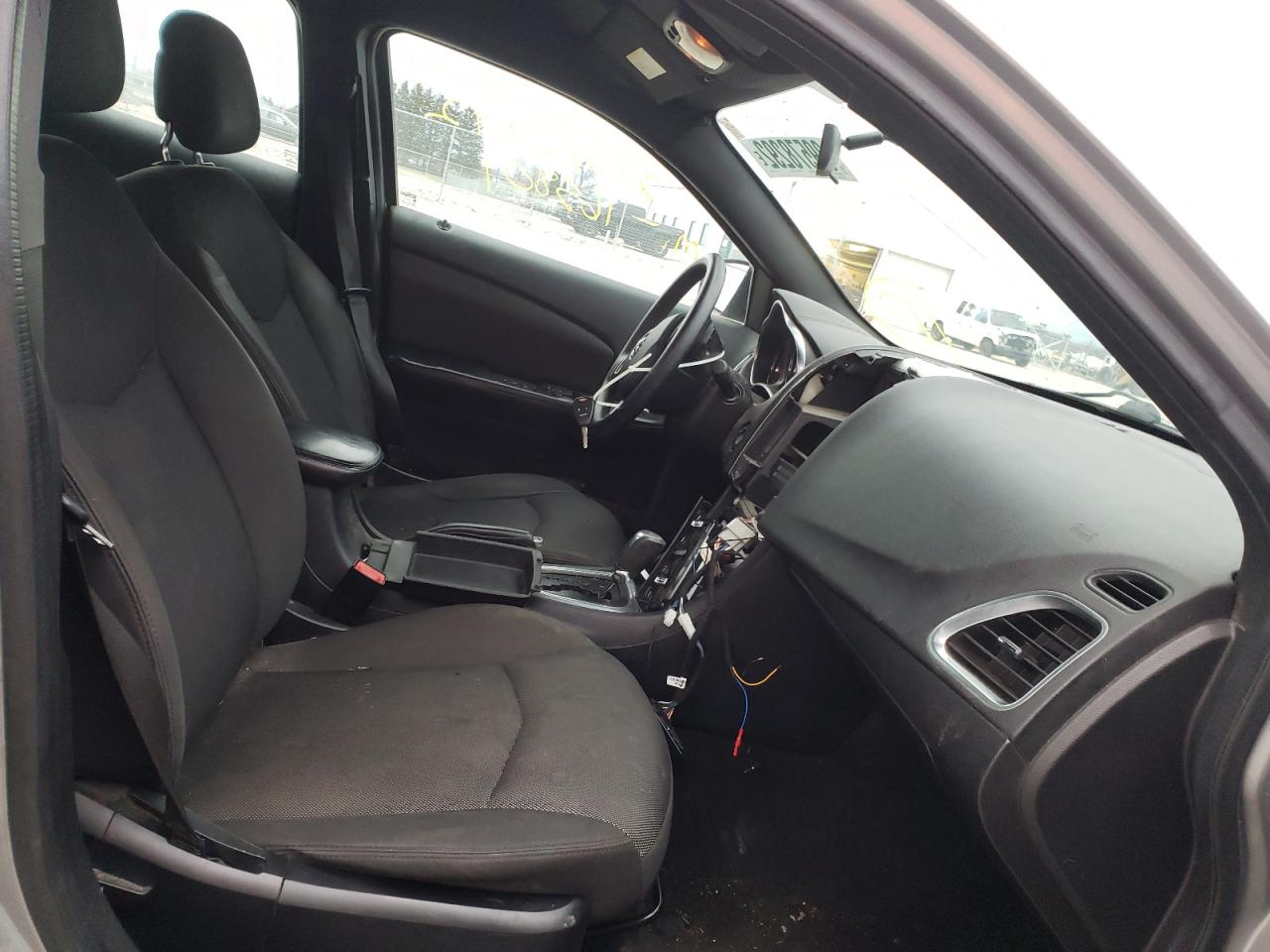 Photo 5 from auction – 2014 DODGE AVENGER SE with VIN 1C3CDZABXEN127990