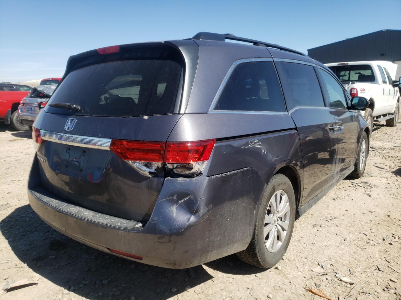 Photo 4 from auction – 2016 HONDA ODYSSEY EX with VIN 5FNRL5H43GB072633