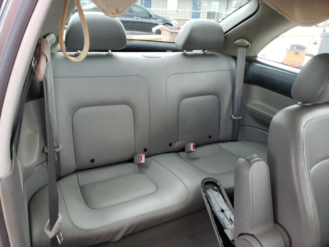 Photo 6 from auction – 2003 VOLKSWAGEN NEW BEETLE with VIN 3VWCK21C03M409335