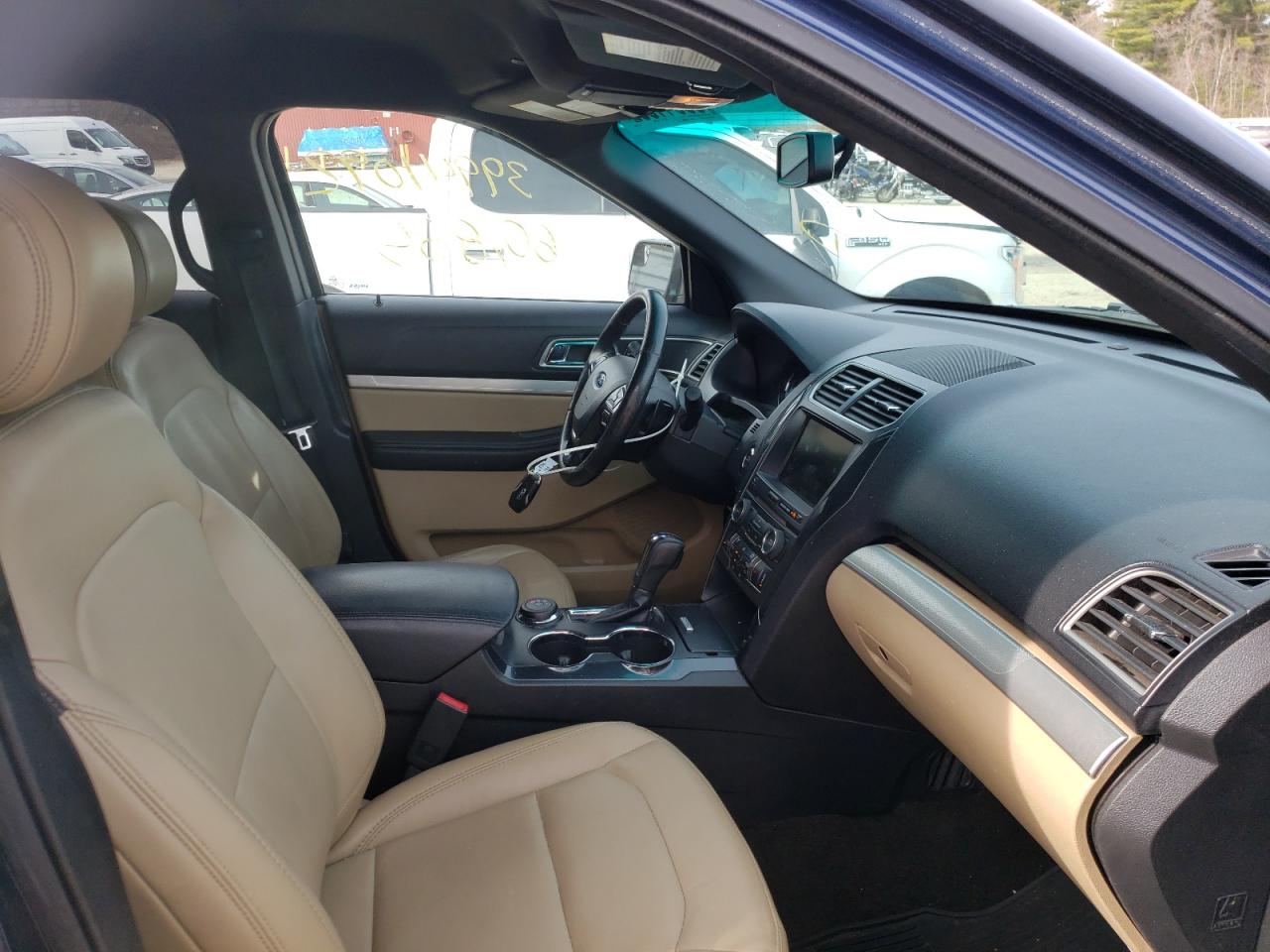 Photo 5 from auction – 2016 FORD EXPLORER X with VIN 1FM5K8D8XGGC68694