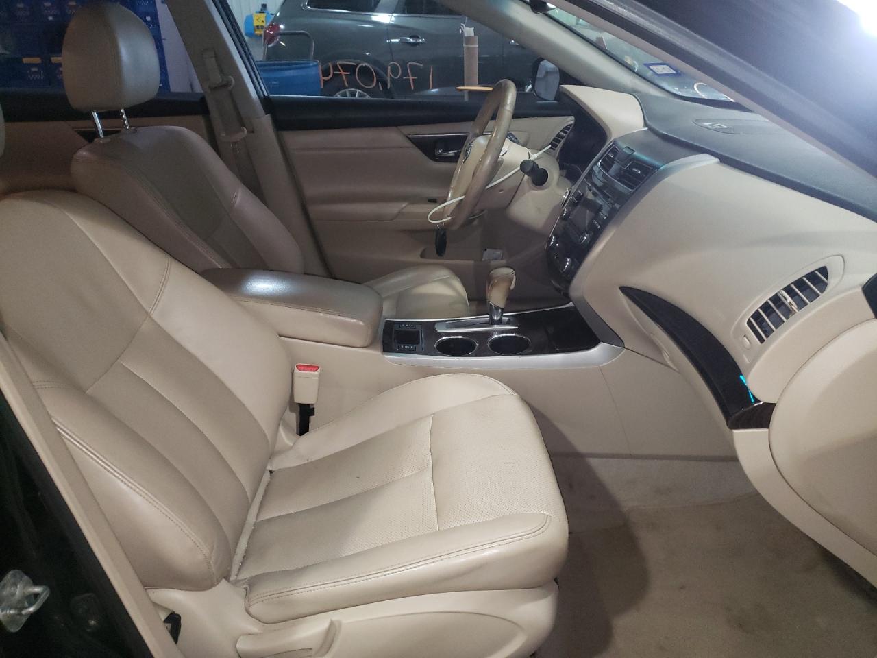 Photo 5 from auction – 2014 NISSAN ALTIMA 2.5 with VIN 1N4AL3AP8EC116857