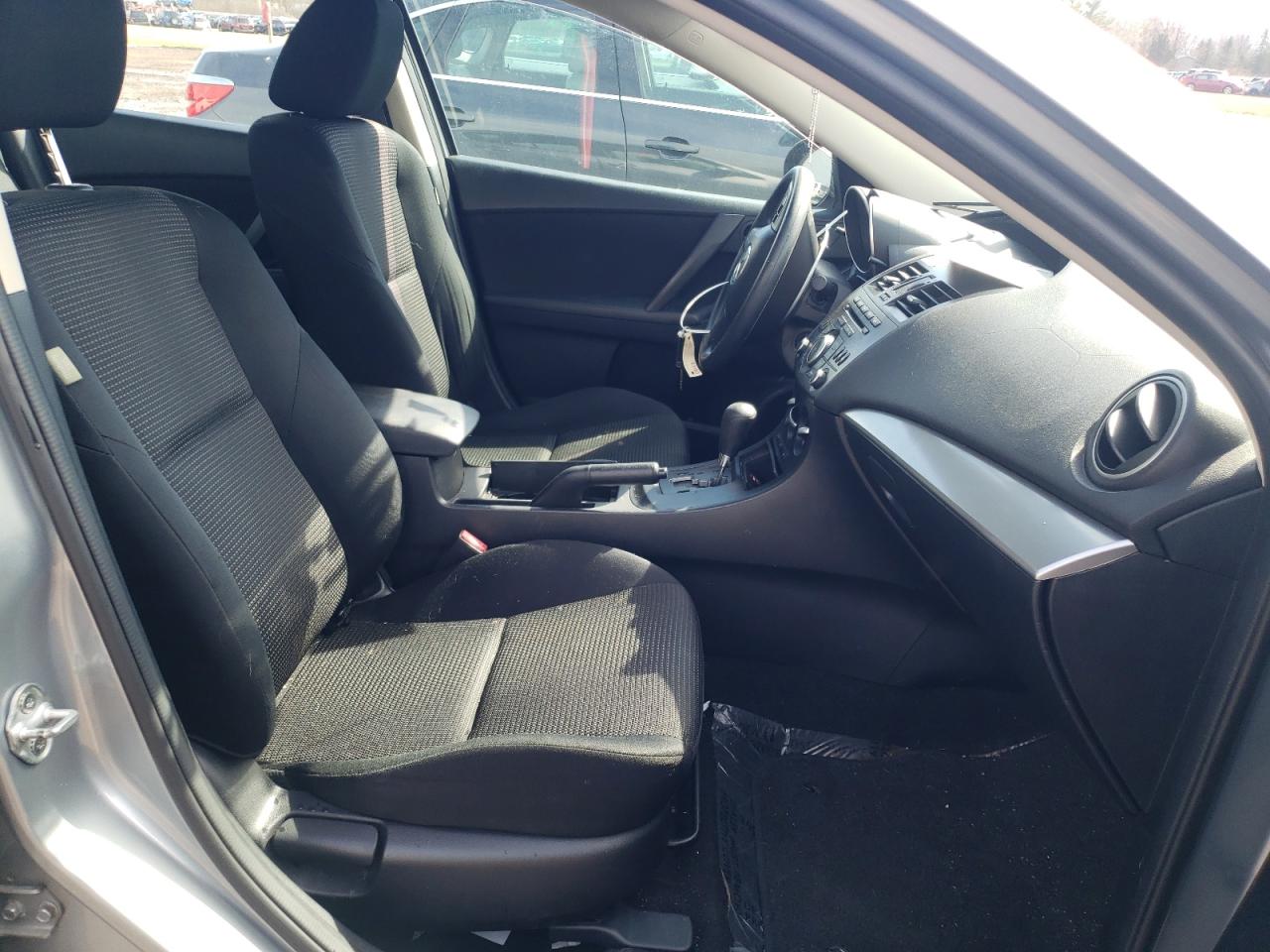 Photo 5 from auction – 2012 MAZDA 3 I with VIN JM1BL1UG6C1520182