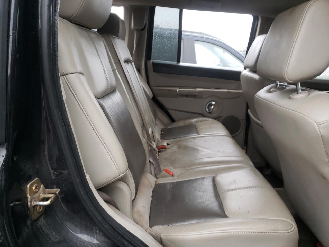 Photo 6 from auction – 2006 JEEP COMMANDER with VIN 1J8HG58266C303320