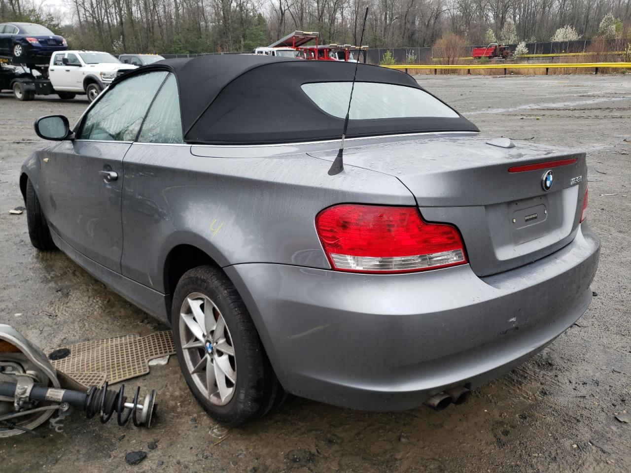 Photo 3 from auction – 2011 BMW 128 I with VIN WBAUL7C51BVE87207