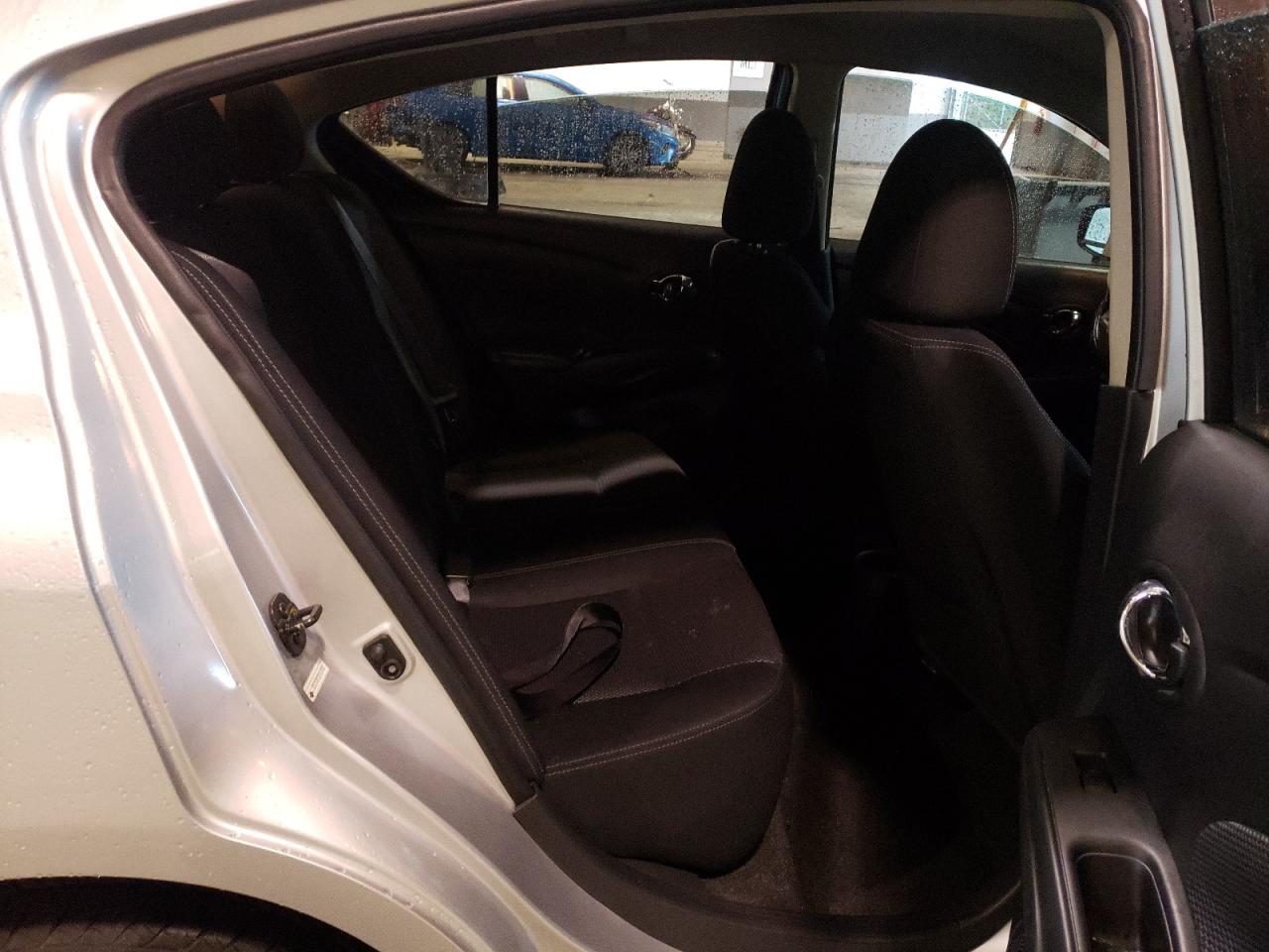 Photo 6 from auction – 2017 NISSAN VERSA S with VIN 3N1CN7AP6HK424180