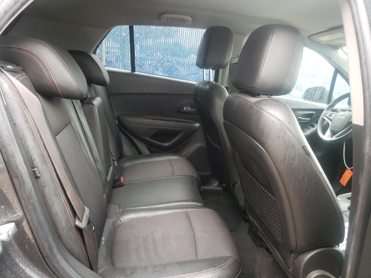Photo 6 from auction – 2017 CHEVROLET TRAX 1LT with VIN KL7CJLSB6HB150587