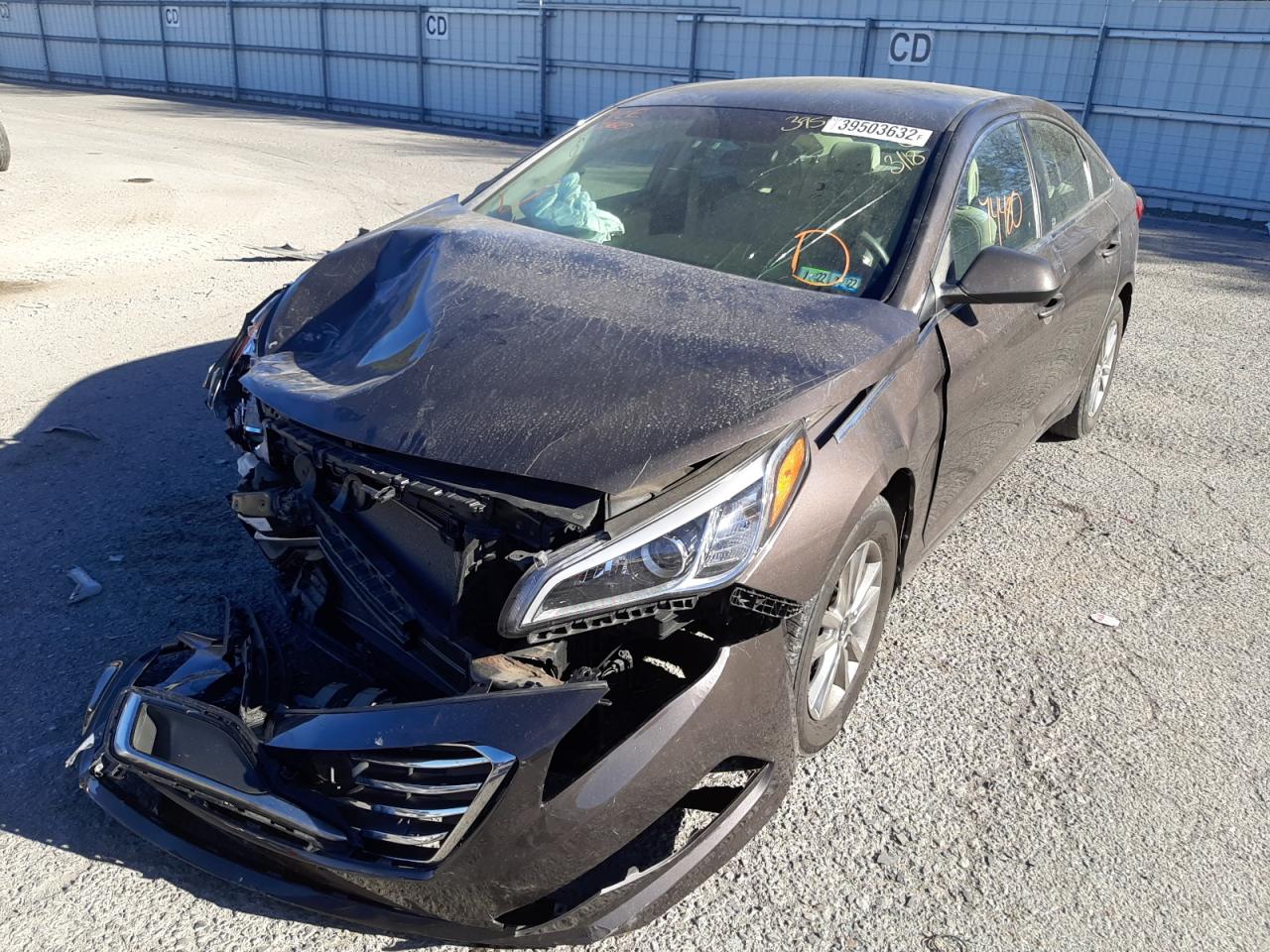 Photo 2 from auction – 2017 HYUNDAI SONATA with VIN 5NPE24AF6HH533561