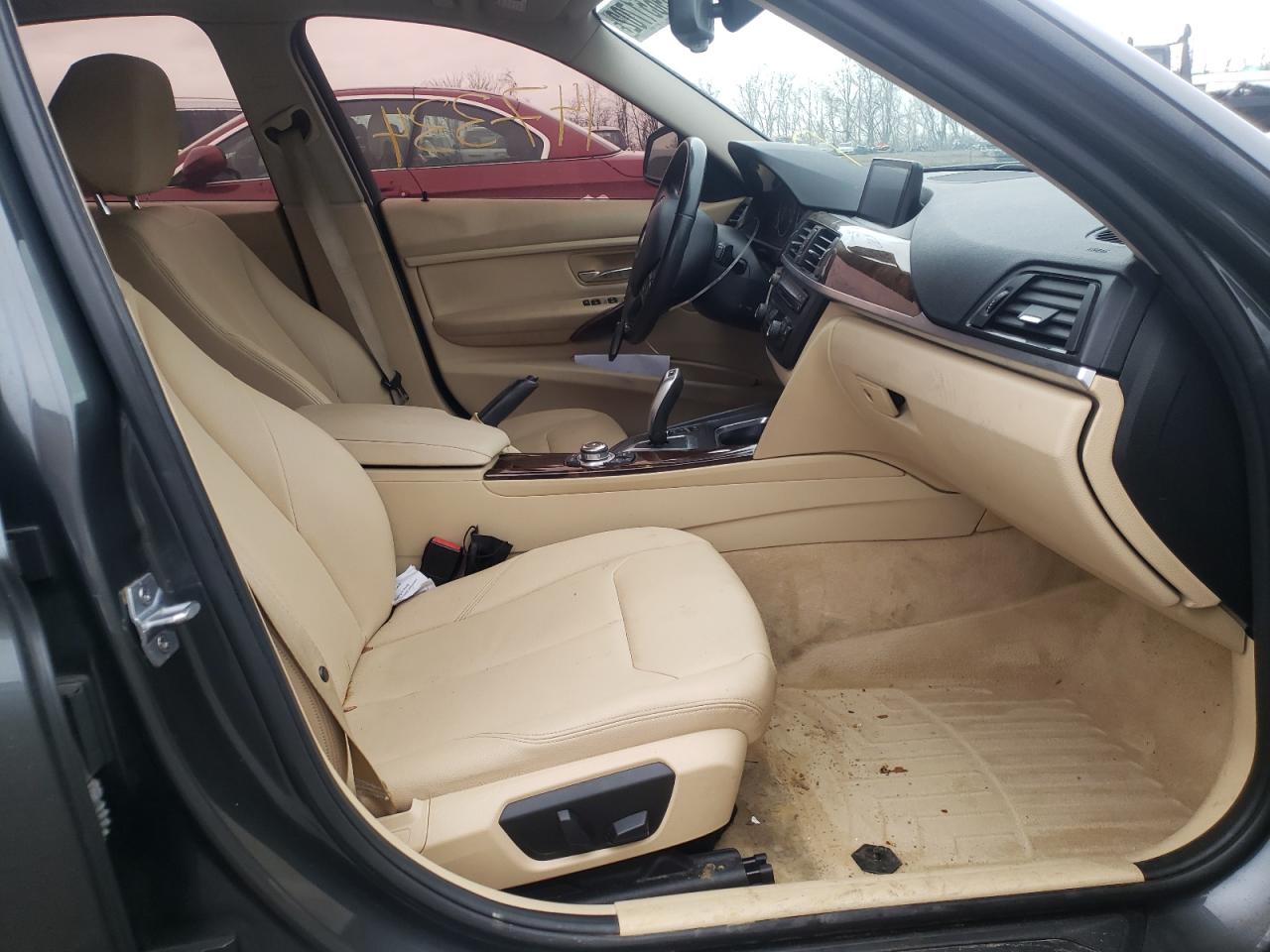 Photo 5 from auction – 2013 BMW 328 XI with VIN WBA3B3G54DNR79859