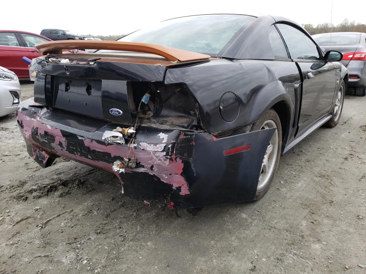 Photo 4 from auction – 2000 FORD MUSTANG with VIN 1FAFP4043YF252033