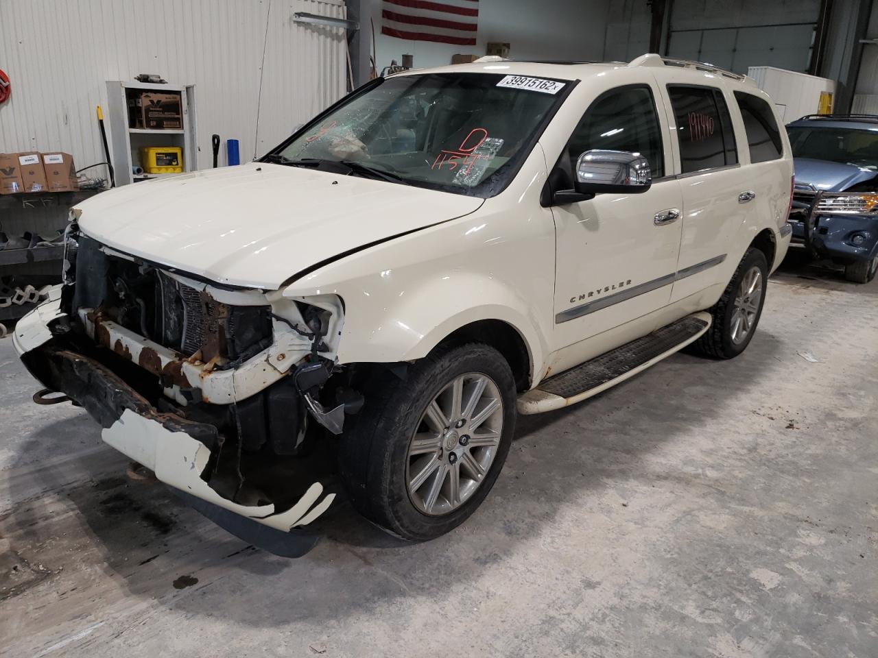 Photo 2 from auction – 2008 CHRYSLER ASPEN LIMI with VIN 1A8HW58278F101154