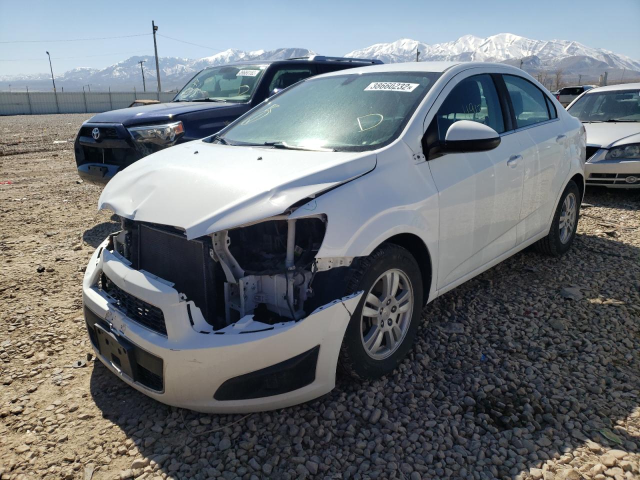Photo 2 from auction – 2014 CHEVROLET SONIC LT with VIN 1G1JC5SH9E4172807