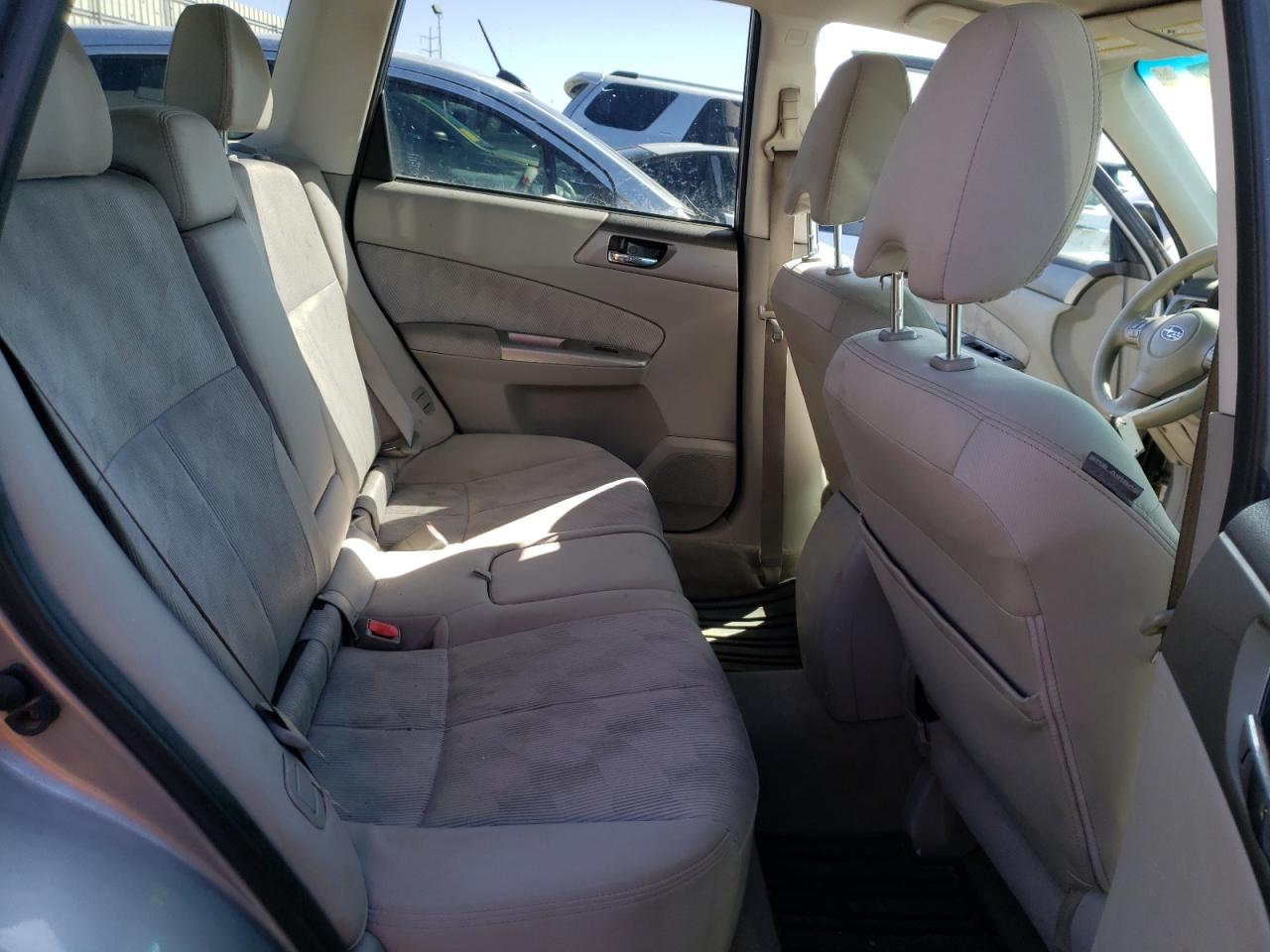 Photo 6 from auction – 2010 SUBARU FORESTER 2 with VIN JF2SH6CC5AG757772