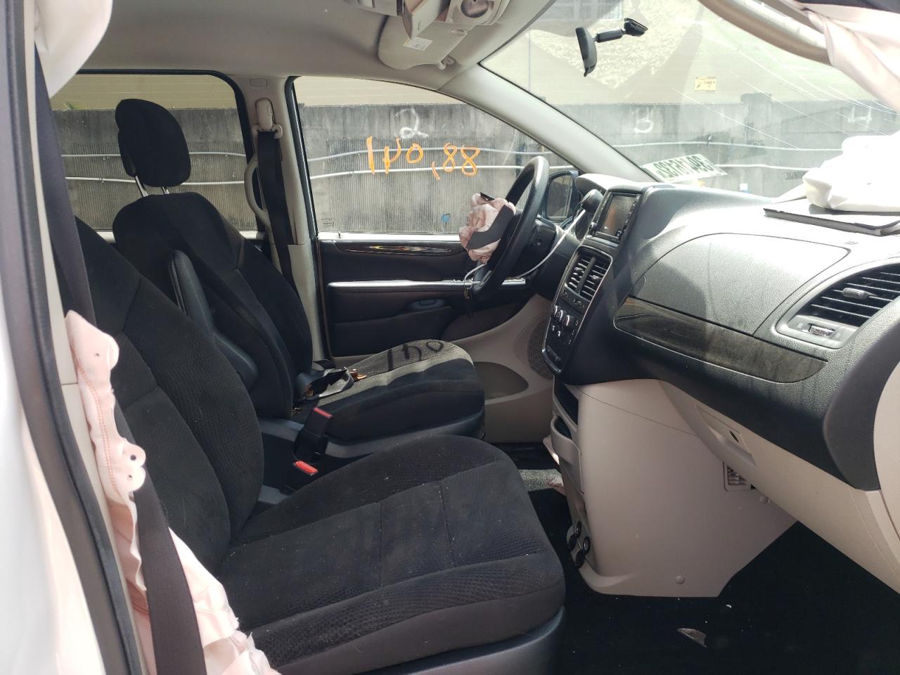 Photo 5 from auction – 2018 DODGE GRAND CARA with VIN 2C4RDGBG5JR192229