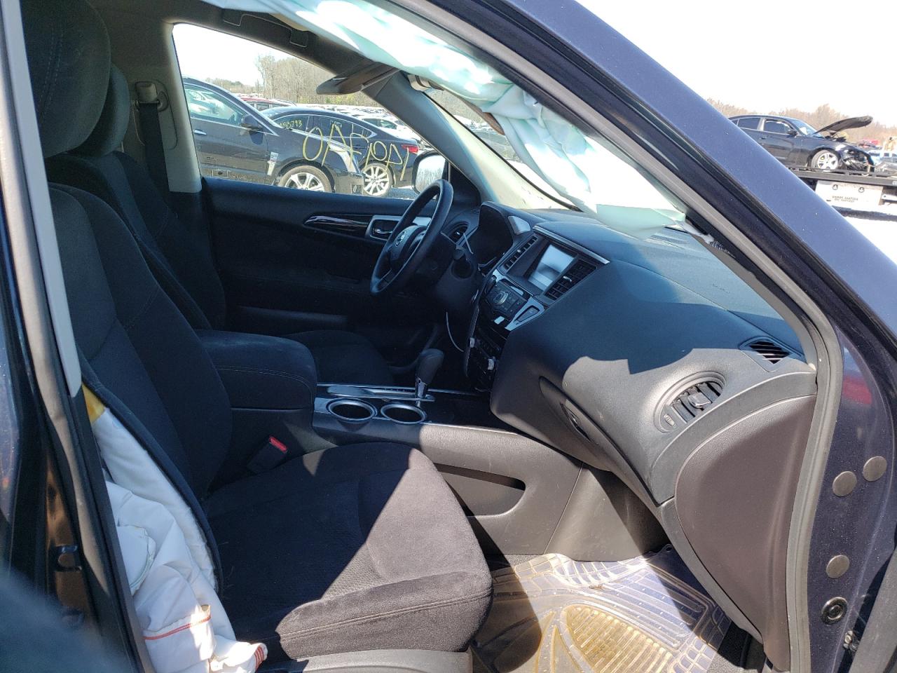 Foto 5 de la subasta – 2015 NISSAN PATHFINDER con VIN 5N1AR2MN4FC668575