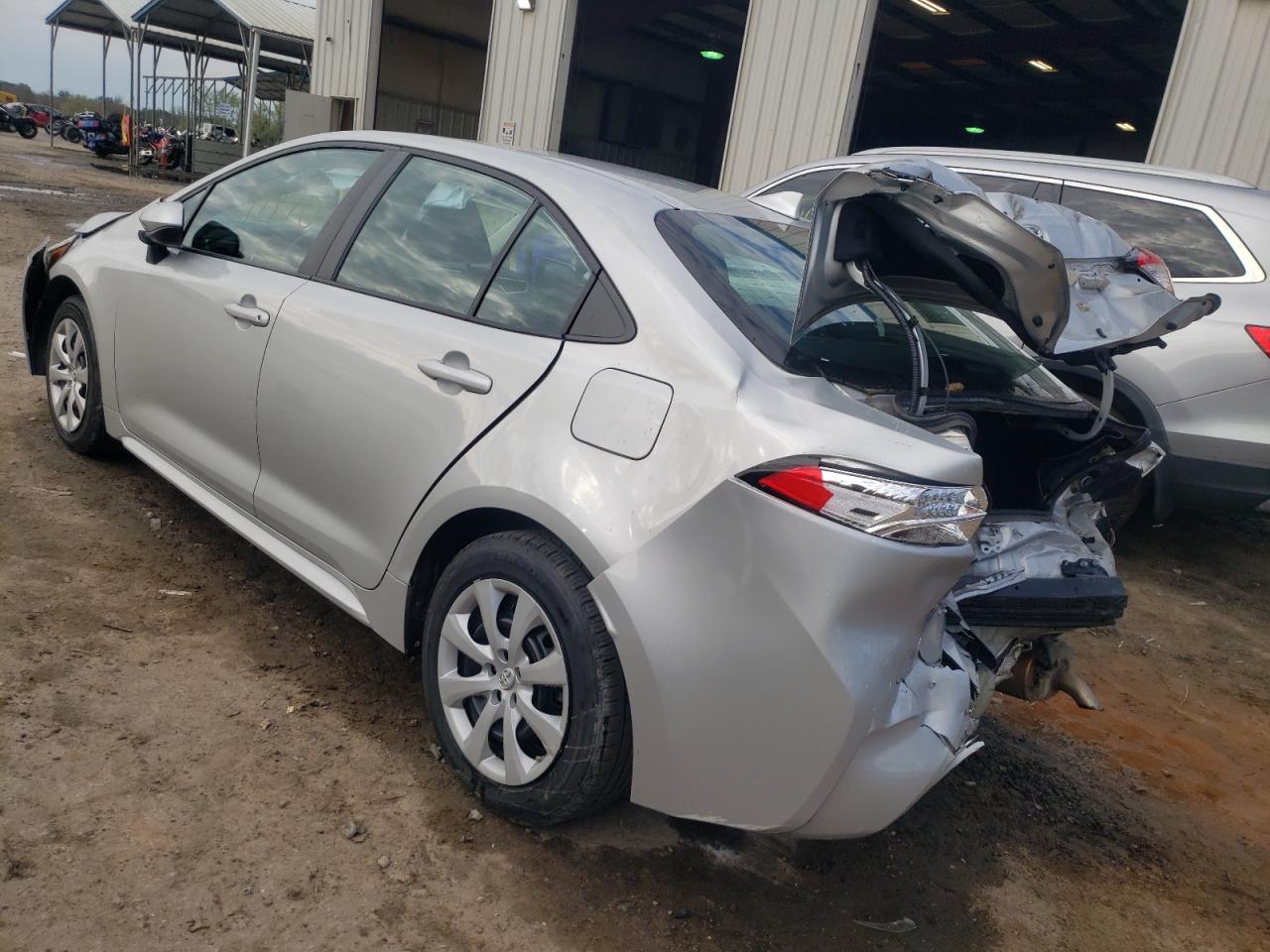Photo 3 from auction – 2020 TOYOTA COROLLA LE with VIN 5YFEPRAE0LP026169