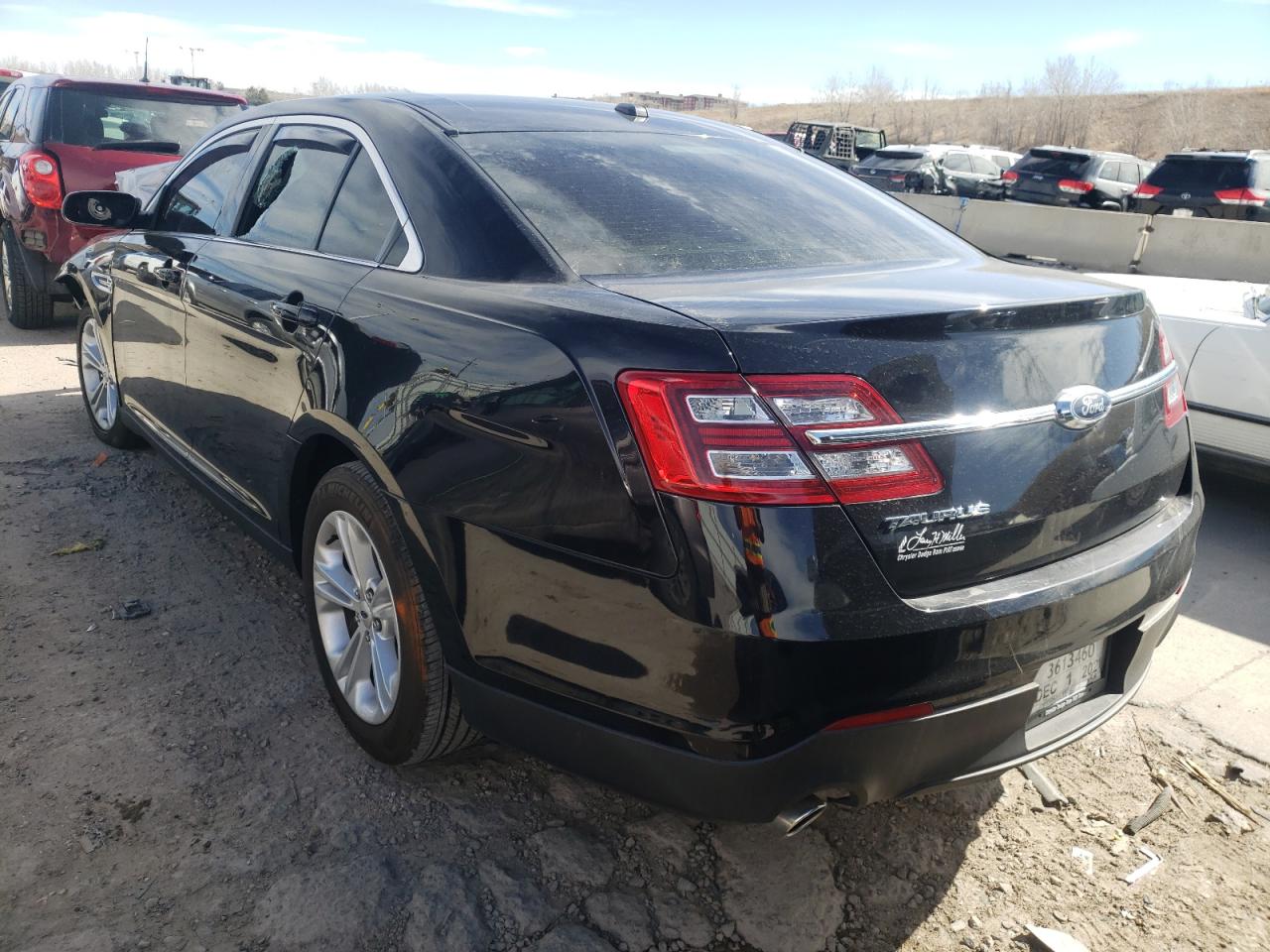 Photo 3 from auction – 2019 FORD TAURUS SE with VIN 1FAHP2D82KG119713