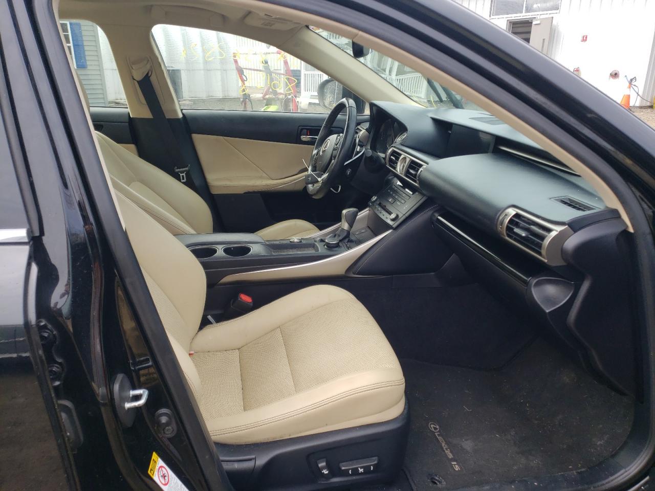 Photo 5 from auction – 2015 LEXUS IS 250 with VIN JTHCF1D24F5027306