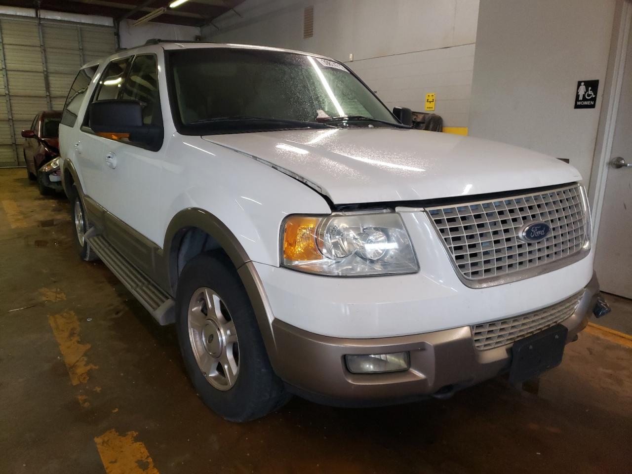 FORD EXPEDITION 2003 with VIN 1FMFU18L43LC07492 - Photo from auction