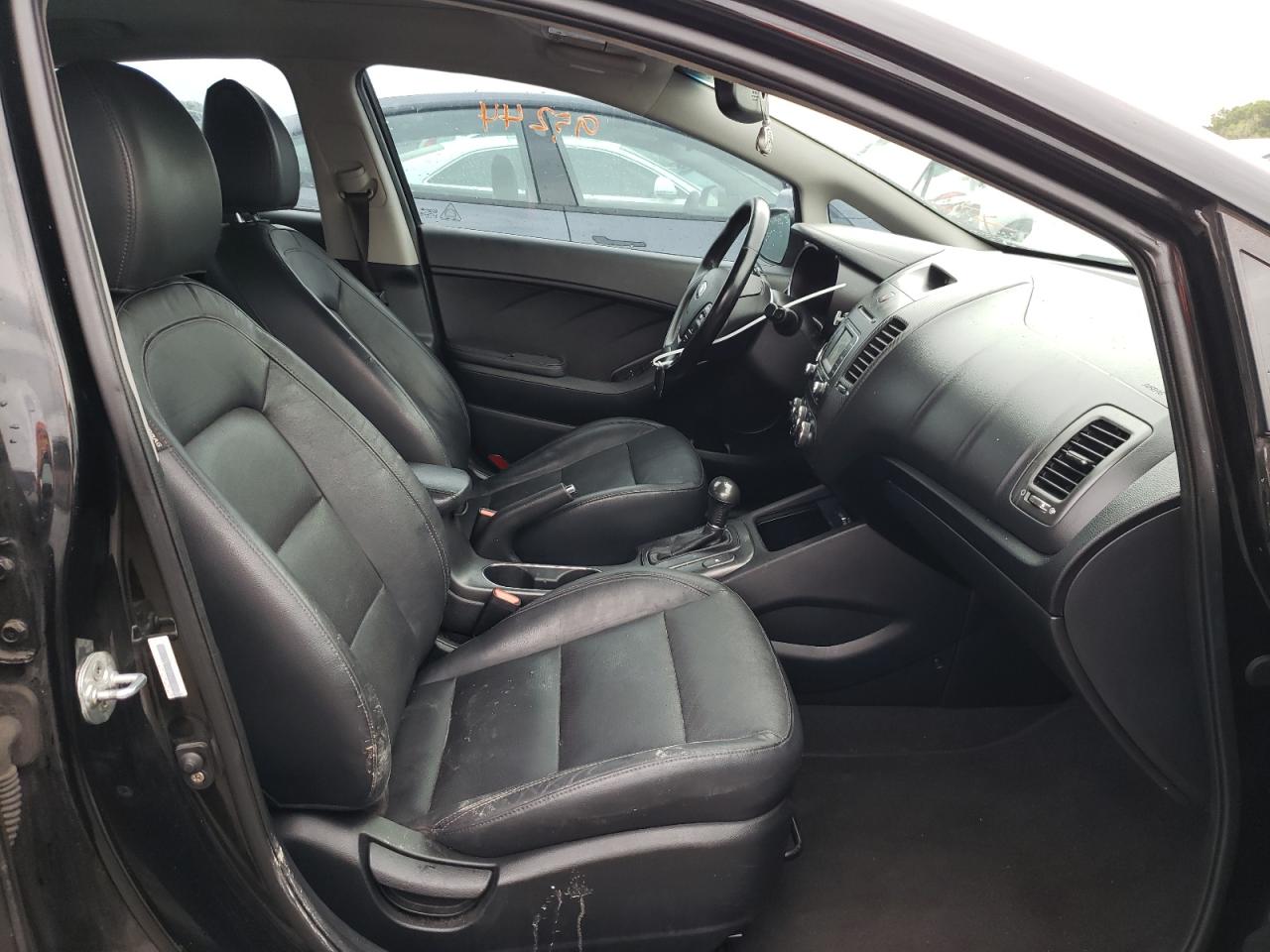 Photo 5 from auction – 2015 KIA FORTE EX with VIN KNAFZ4A82F5322160