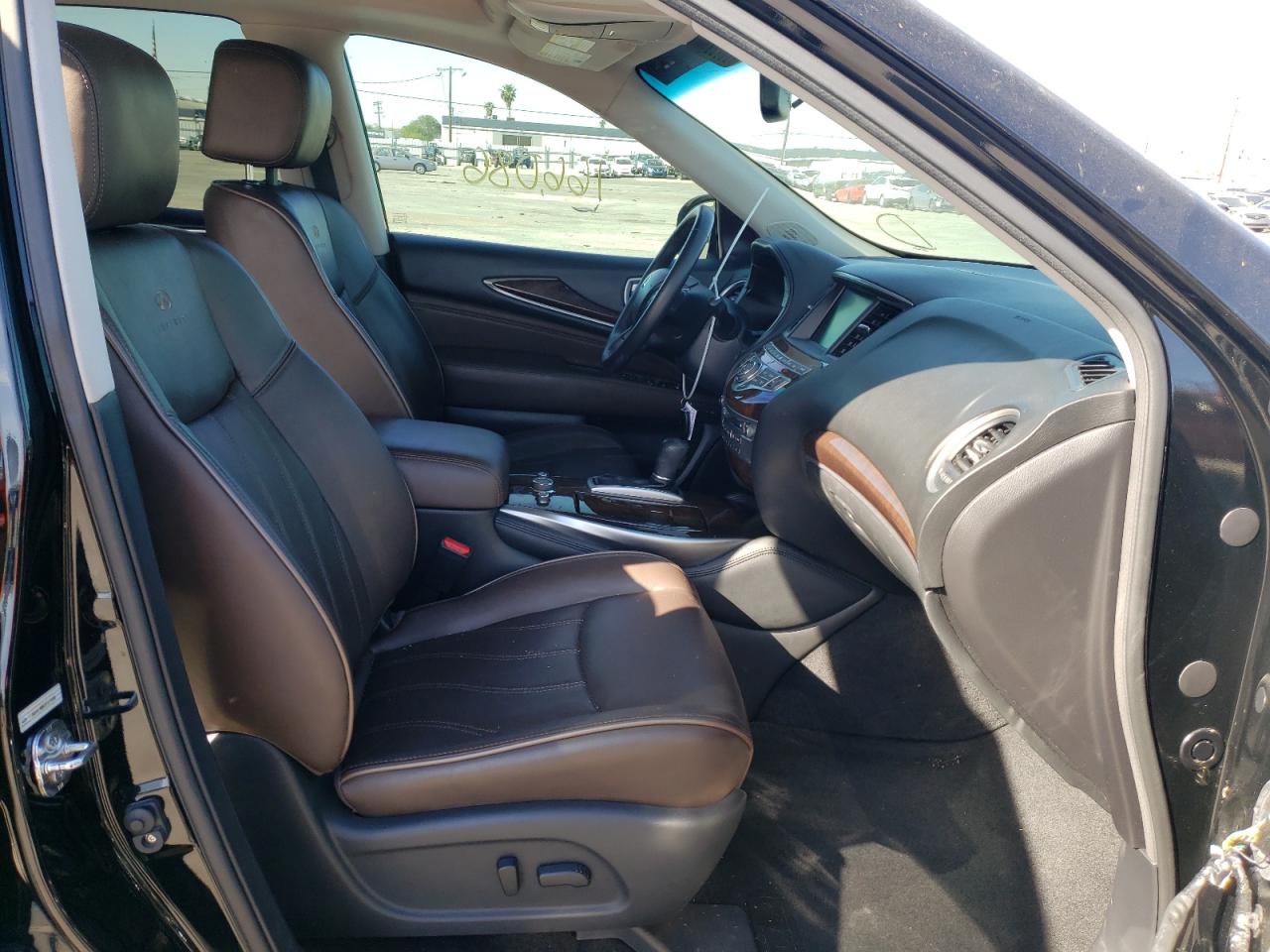 Photo 5 from auction – 2013 INFINITI JX35 with VIN 5N1AL0MM8DC323866
