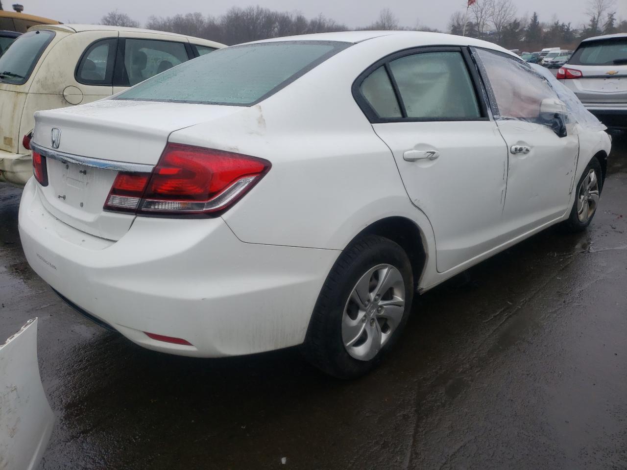 Photo 4 from auction – 2014 HONDA CIVIC LX with VIN 2HGFB2F54EH516515