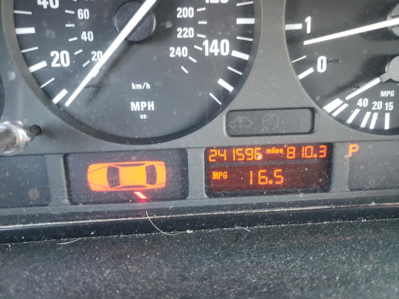 Photo 8 from auction – 2001 BMW X5 3.0I with VIN WBAFA53571LM89263