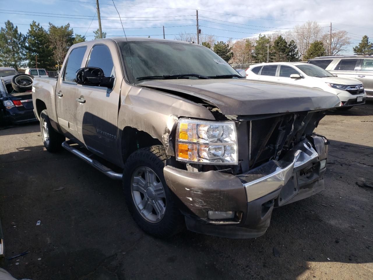 CHEVROLET SILVERADO 2007 con VIN 2GCEK13M771634134 - Foto de la subasta