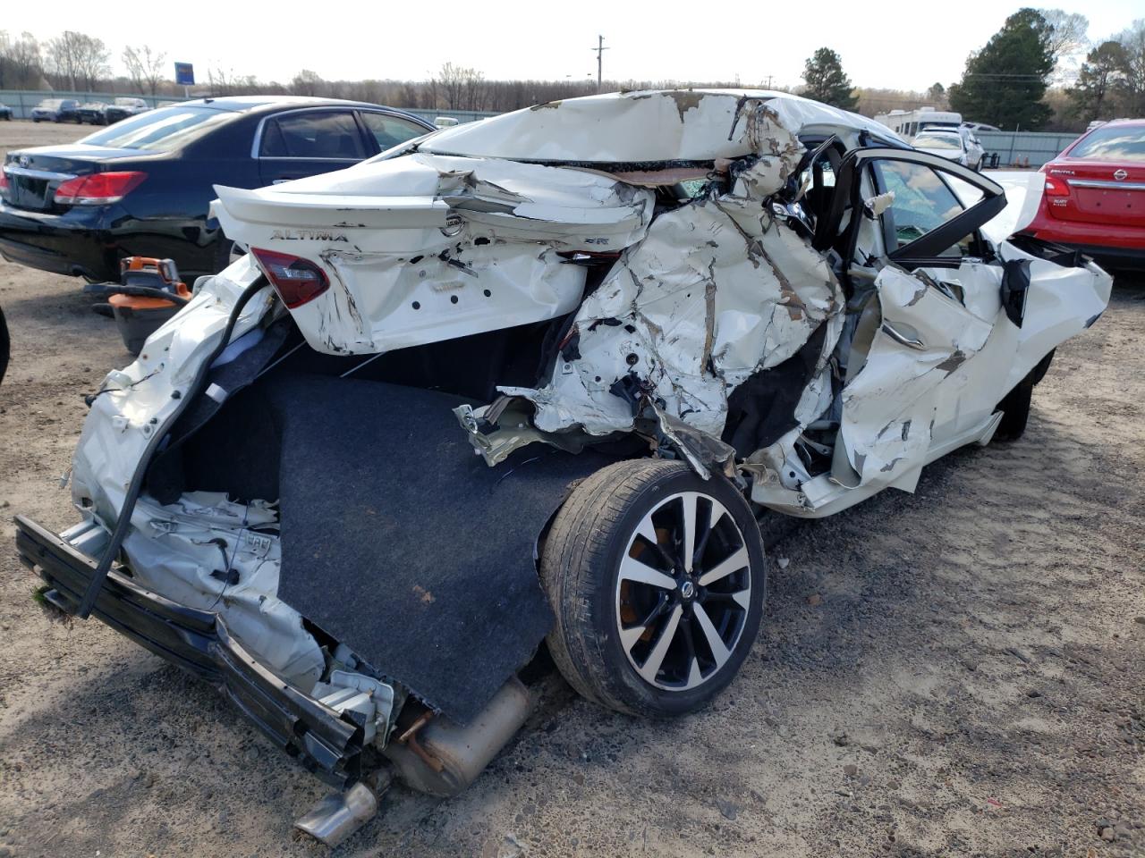 Photo 4 from auction – 2018 NISSAN ALTIMA 2.5 with VIN 1N4AL3AP2JC262584
