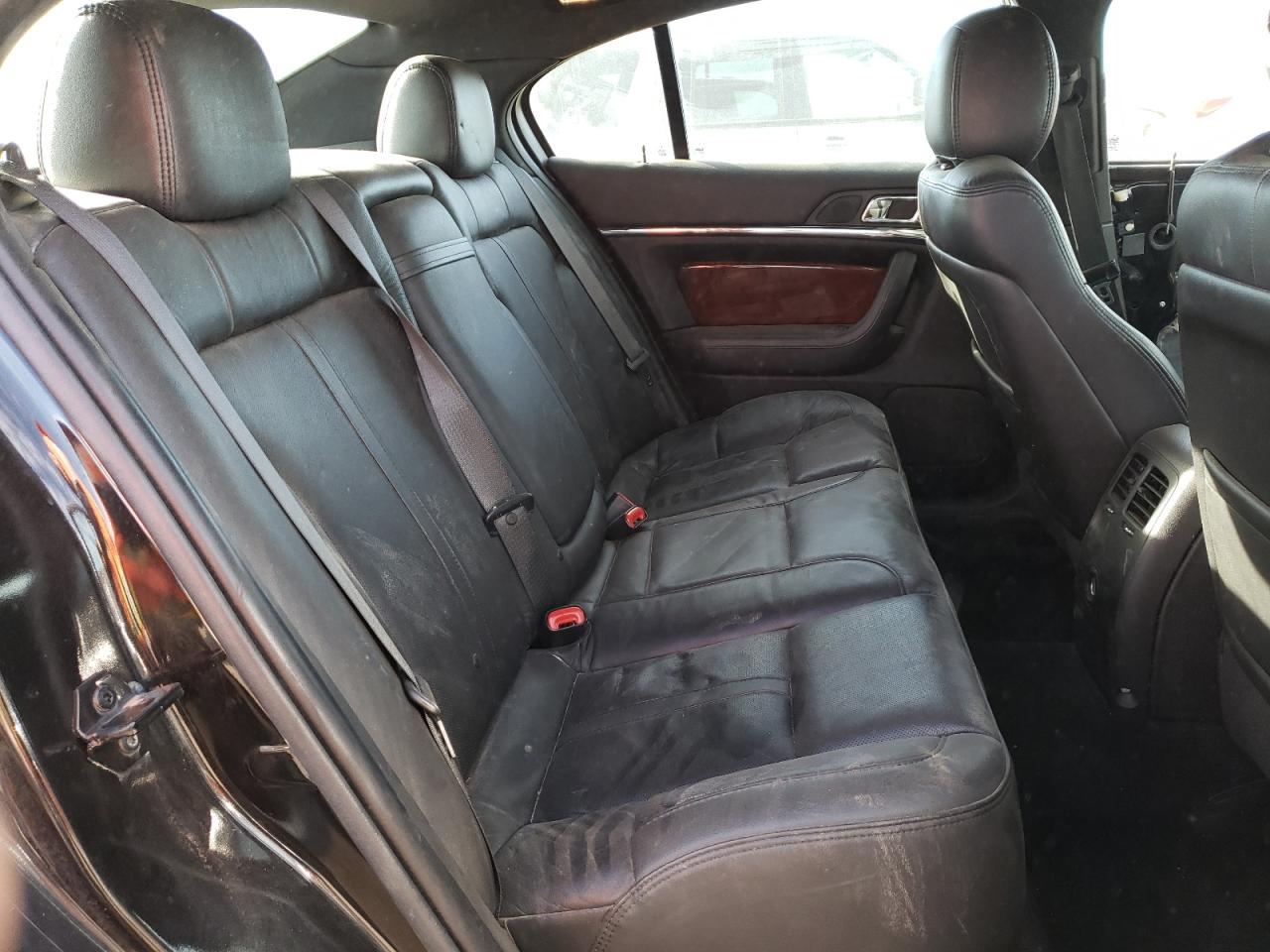 Photo 6 from auction – 2015 LINCOLN MKS with VIN 1LNHL9FT5FG600430