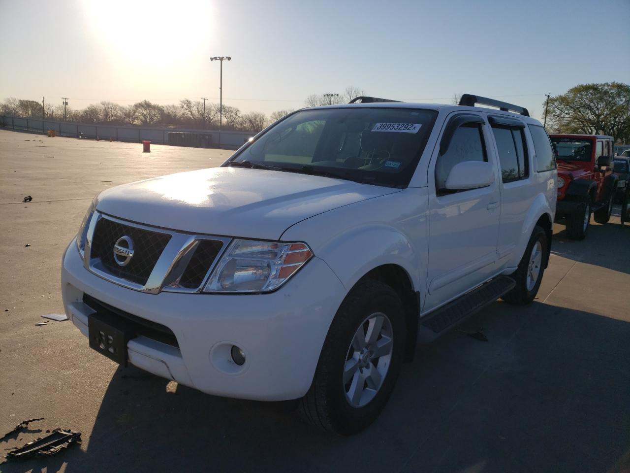 Photo 2 from auction – 2012 NISSAN PATHFINDER with VIN 5N1AR1NN8CC604866