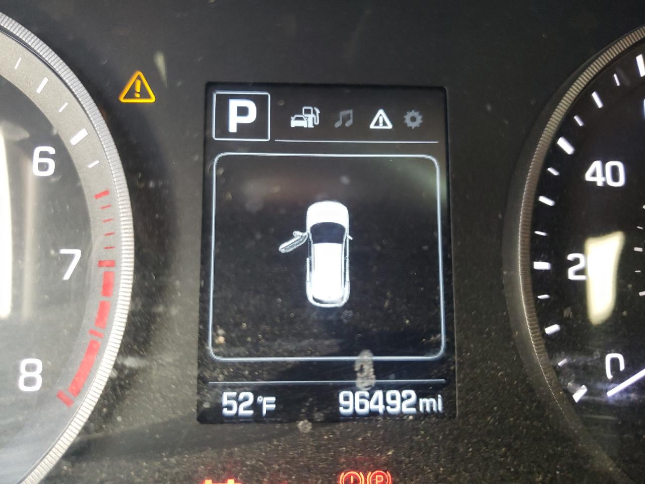 Photo 8 from auction – 2016 HYUNDAI TUCSON LIM with VIN KM8J3CA43GU226045