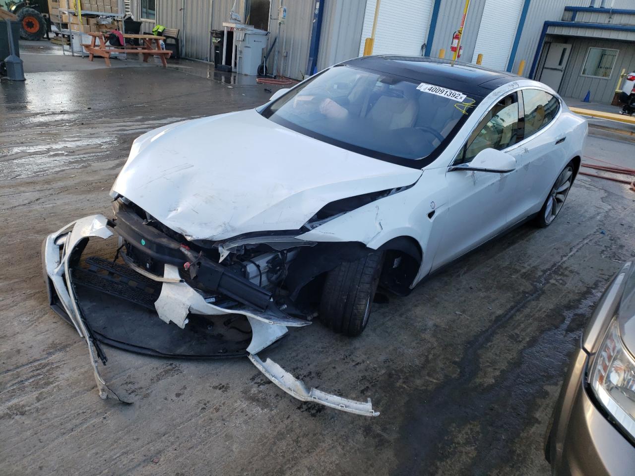 Photo 2 from auction – 2012 TESLA MODEL S with VIN 5YJSA1DP0CFS00739