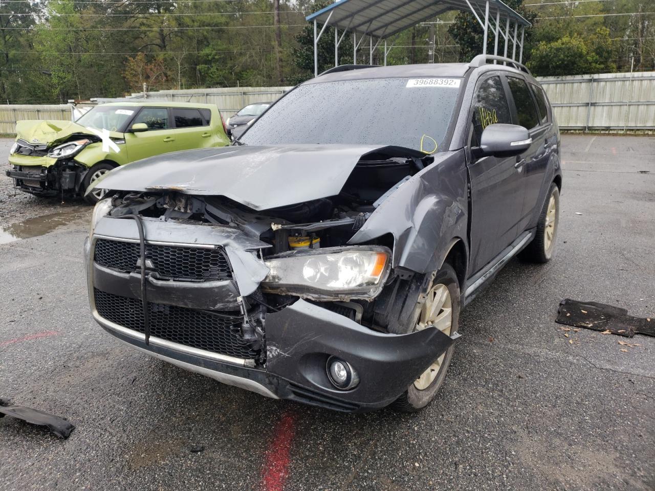 Photo 2 from auction – 2010 MITSUBISHI OUTLANDER with VIN JA4AS3AW8AZ008647