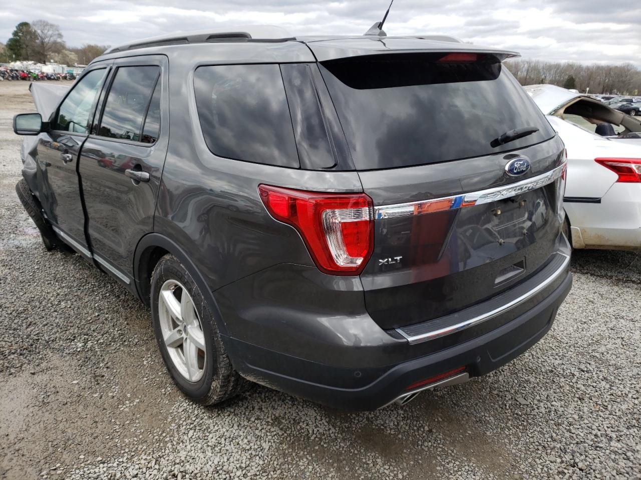 Photo 3 from auction – 2018 FORD EXPLORER X with VIN 1FM5K7D84JGB04181