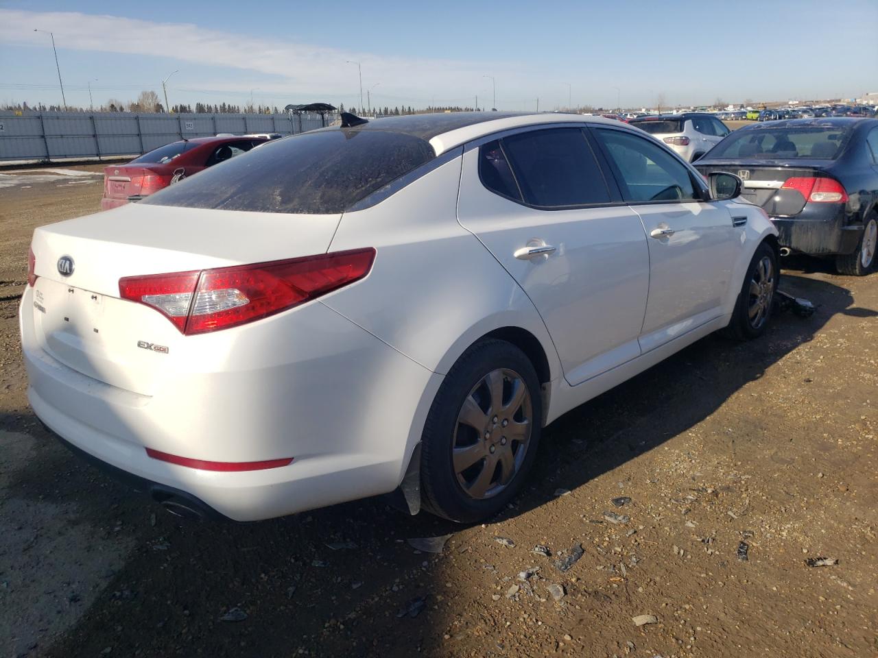 Photo 4 from auction – 2013 KIA OPTIMA EX with VIN KNAGN4A70D5439403