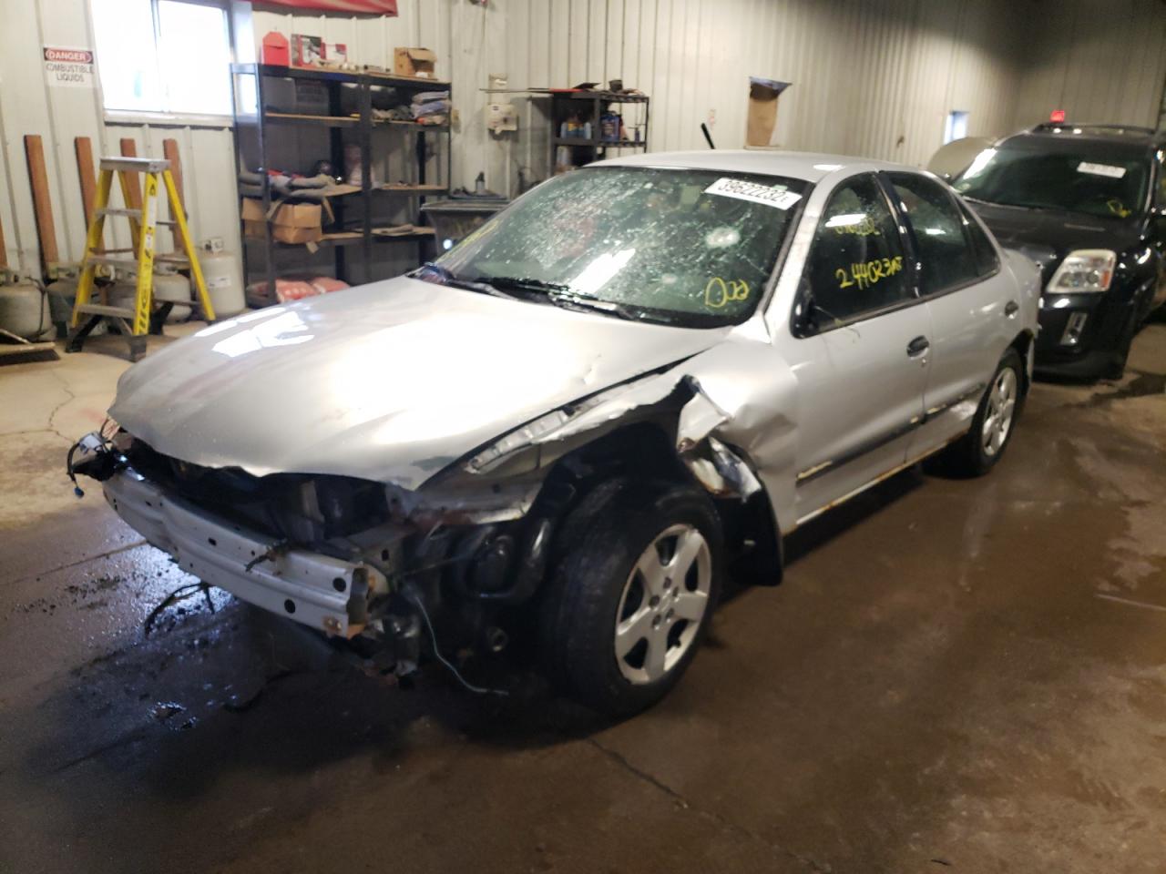 Photo 2 from auction – 2005 CHEVROLET CAVALIER L with VIN 1G1JF52F857183365