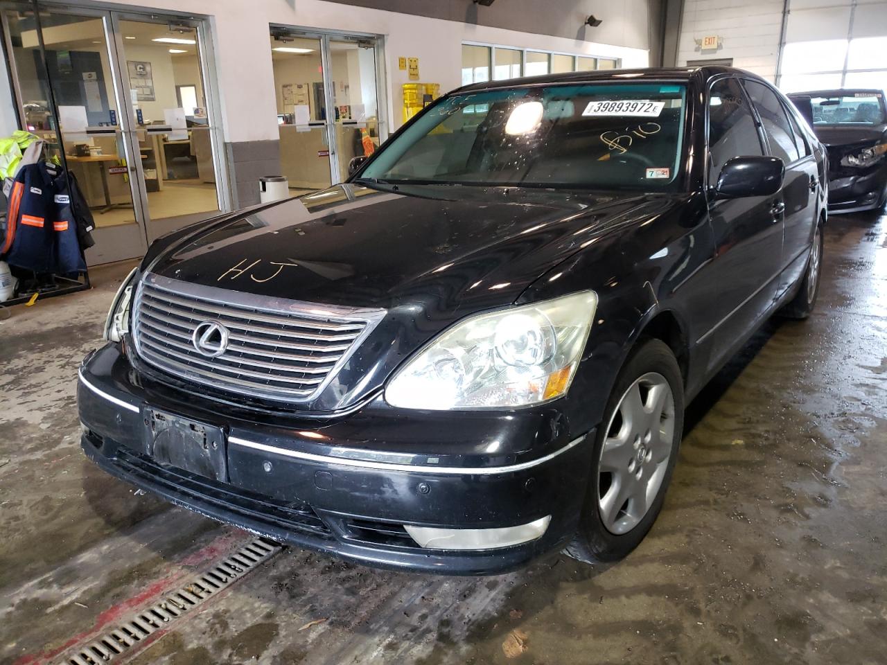 Photo 2 from auction – 2004 LEXUS LS with VIN JTHBN36F440147370