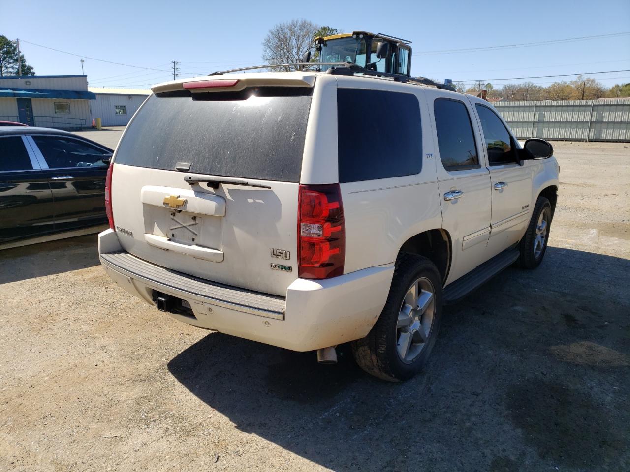 Photo 4 from auction – 2011 CHEVROLET TAHOE C150 with VIN 1GNSCCE01BR371779