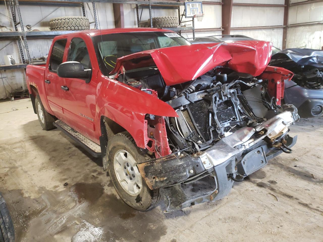 CHEVROLET SILVERADO 2011 with VIN 3GCPKSE31BG330929 - Photo from auction