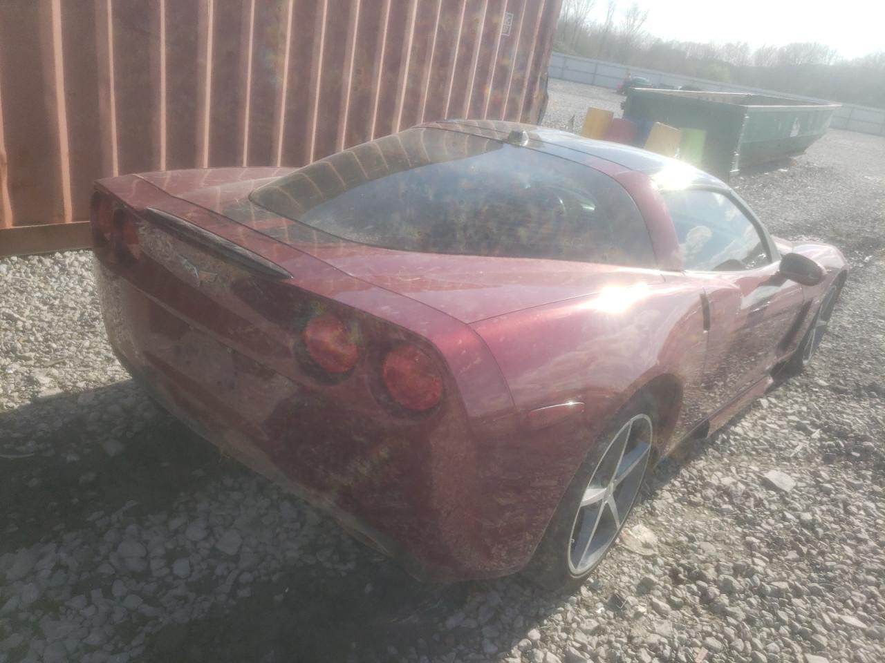 Photo 4 from auction – 2005 CHEVROLET CORVETTE with VIN 1G1YY24U455136235