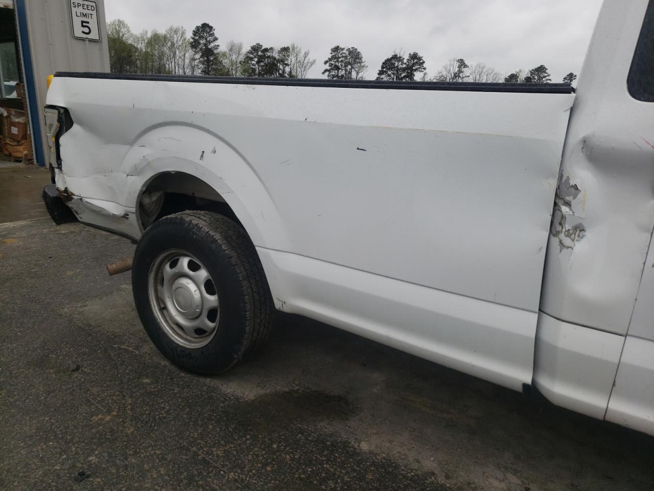 Foto 9 de la subasta – 2017 FORD F150 con VIN 1FTMF1C83HKD22686