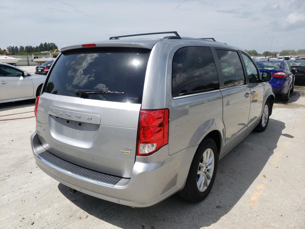 Photo 4 from auction – 2019 DODGE GRAND CARA with VIN 2C4RDGCG1KR754210