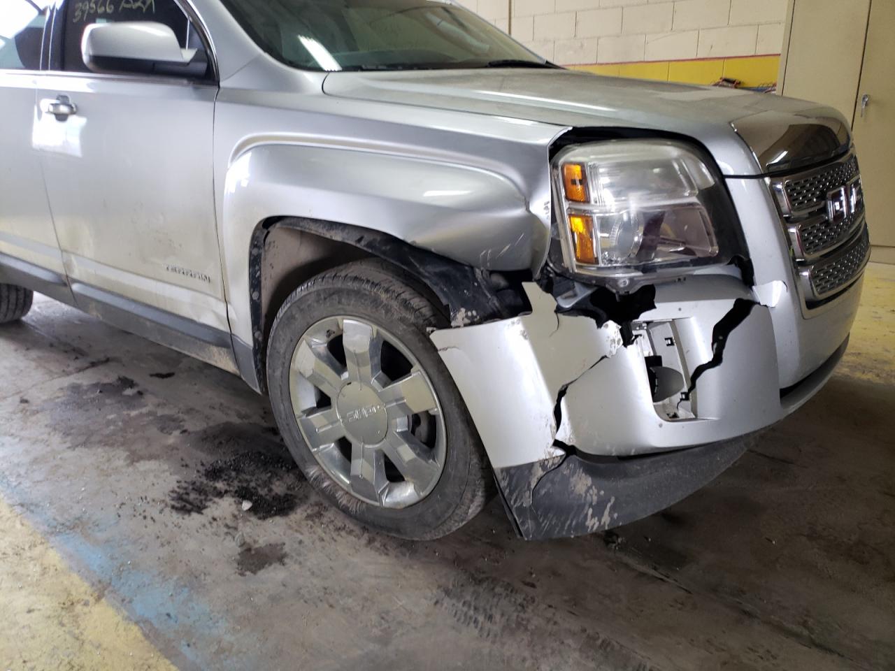 Photo 9 from auction – 2012 GMC TERRAIN SL with VIN 2GKFLVE57C6105587