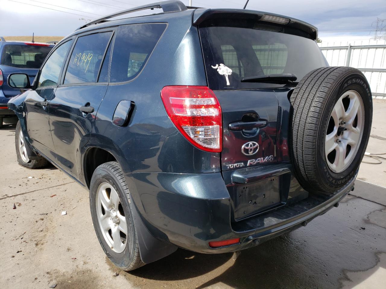 Photo 3 from auction – 2010 TOYOTA RAV4 with VIN JTMZF4DV4A5024356