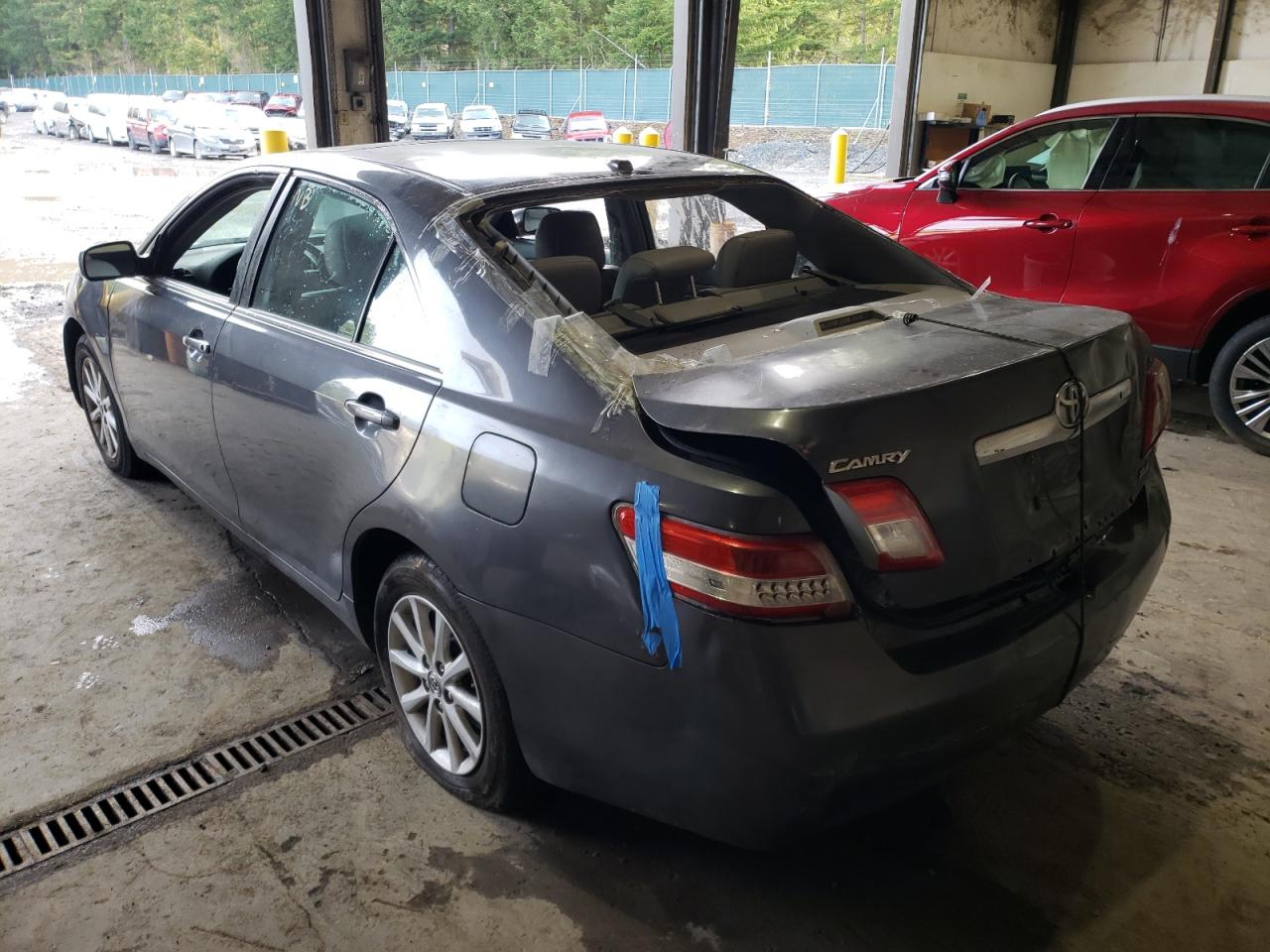 Photo 3 from auction – 2010 TOYOTA CAMRY BASE with VIN 4T1BF3EK9AU065194