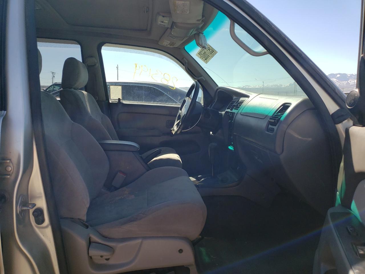 Photo 5 from auction – 2002 TOYOTA 4RUNNER SR with VIN JT3GN86R420242320