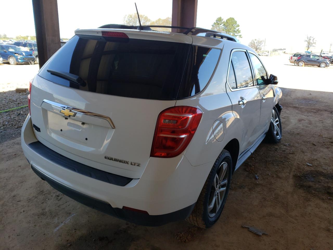 Photo 4 from auction – 2016 CHEVROLET EQUINOX LT with VIN 2GNALDEK4G1134335